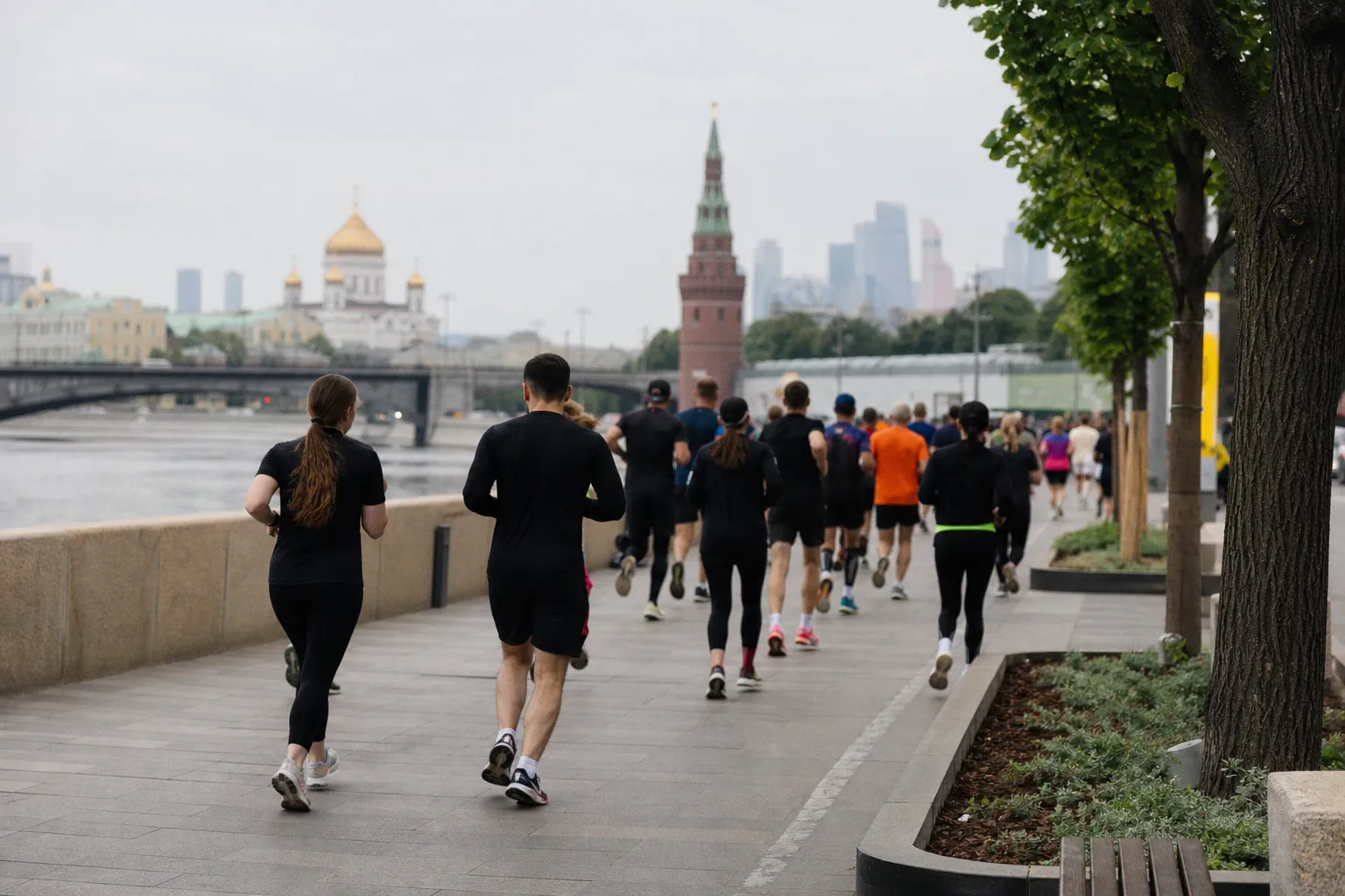 Благотворительный забег RUN & EAT в Москве: детали события